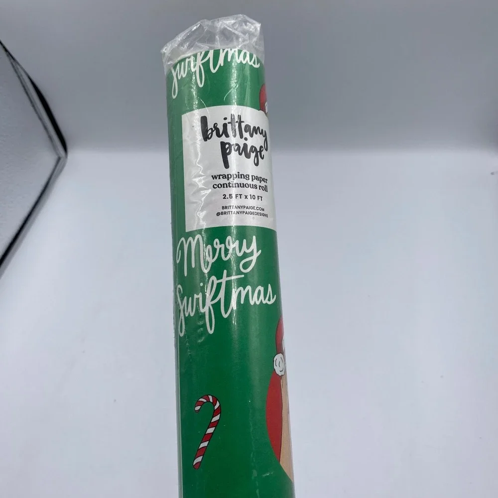 Brittany Paige‎ Merry Swiftmas Christmas Wrapping Paper Roll 2.5ft x 10ft NEW